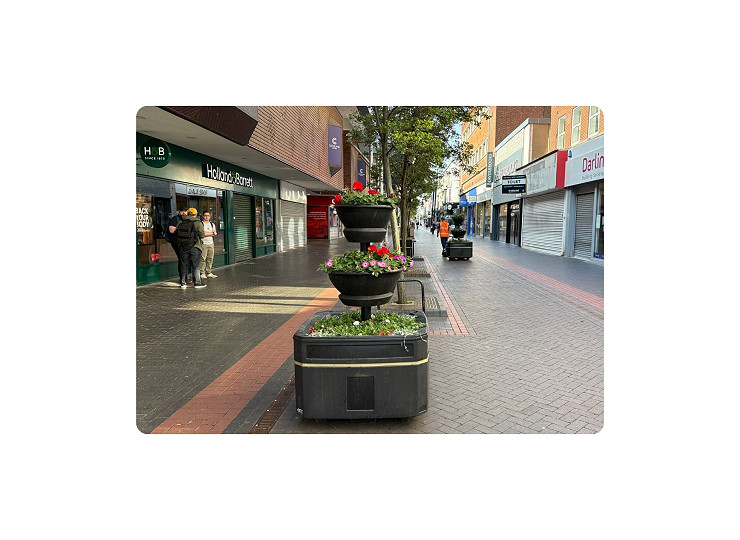 How Middlesbrough Council uses Amberol's planter rental scheme to create seasonal town centre displays