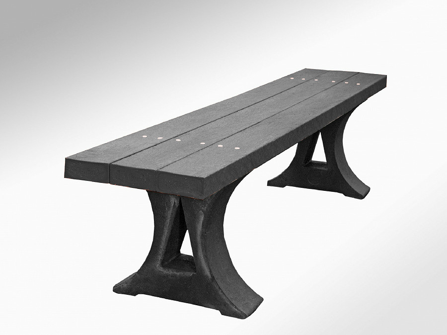 Amberol furniture Recycled picnic table