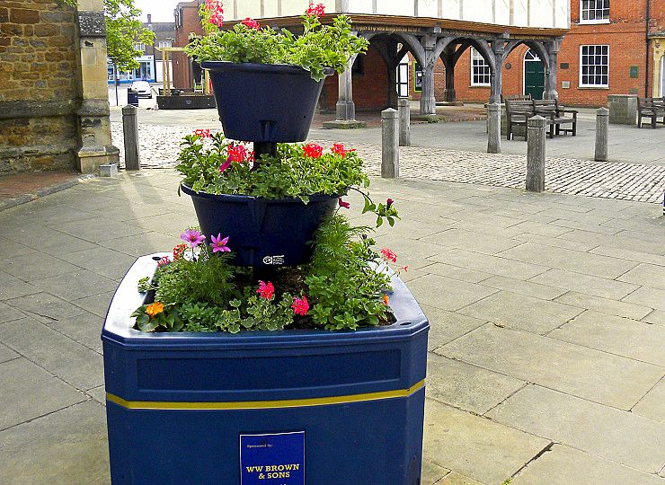 Make the benefit of bin sponsorship irresistible