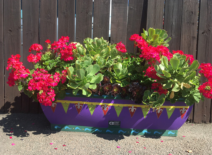 Self-watering planters to the rescue for councils, Britain in Bloom groups and gardeners