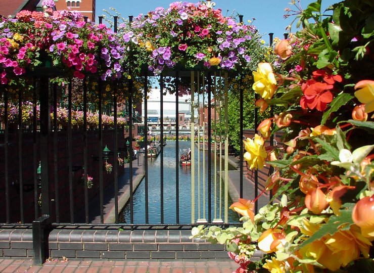 Amberol help bring the ‘feel good’ factor to Birmingham