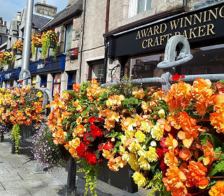 Amberol customers to benefit from Leafield Environmental expertise as companies join forces.