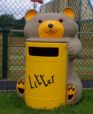 Keep your park clean with our outdoor bins